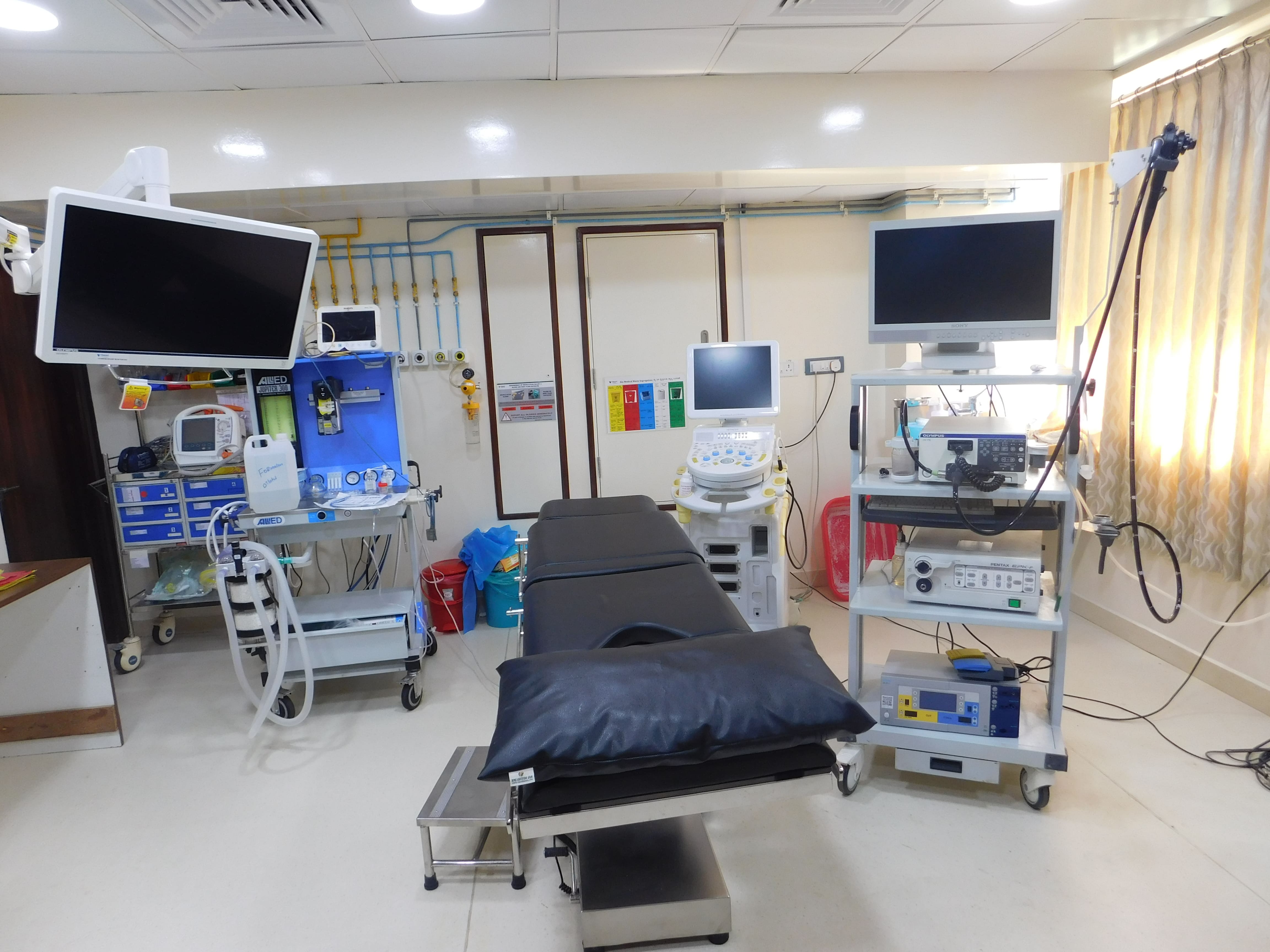 CT scan facility at Vasavi Hospitals Bangalore providing high-resolution imaging for precise diagnosis.