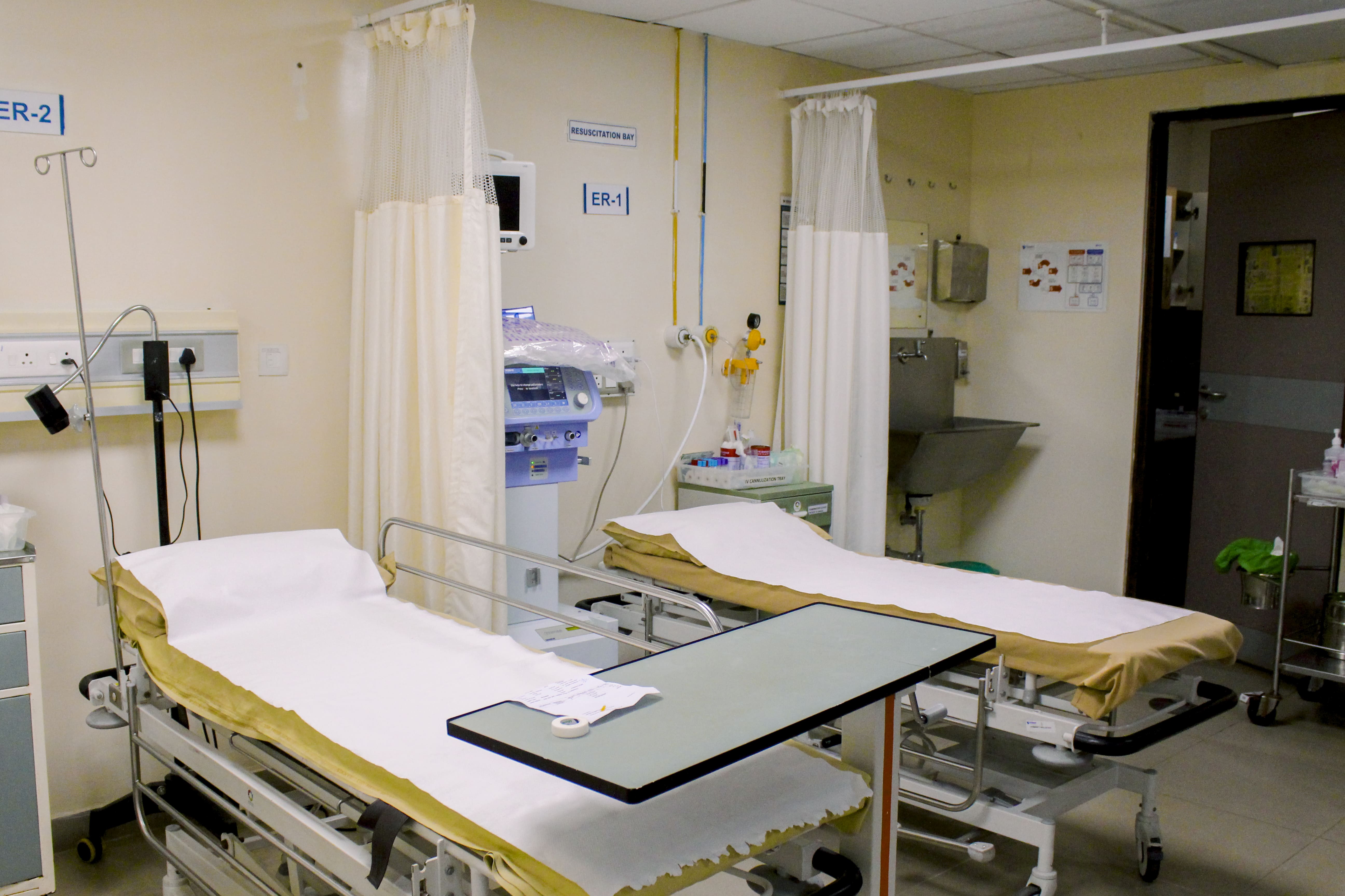 Advanced laboratory equipment at Vasavi Hospitals Bangalore ensuring accurate medical testing and diagnosis.